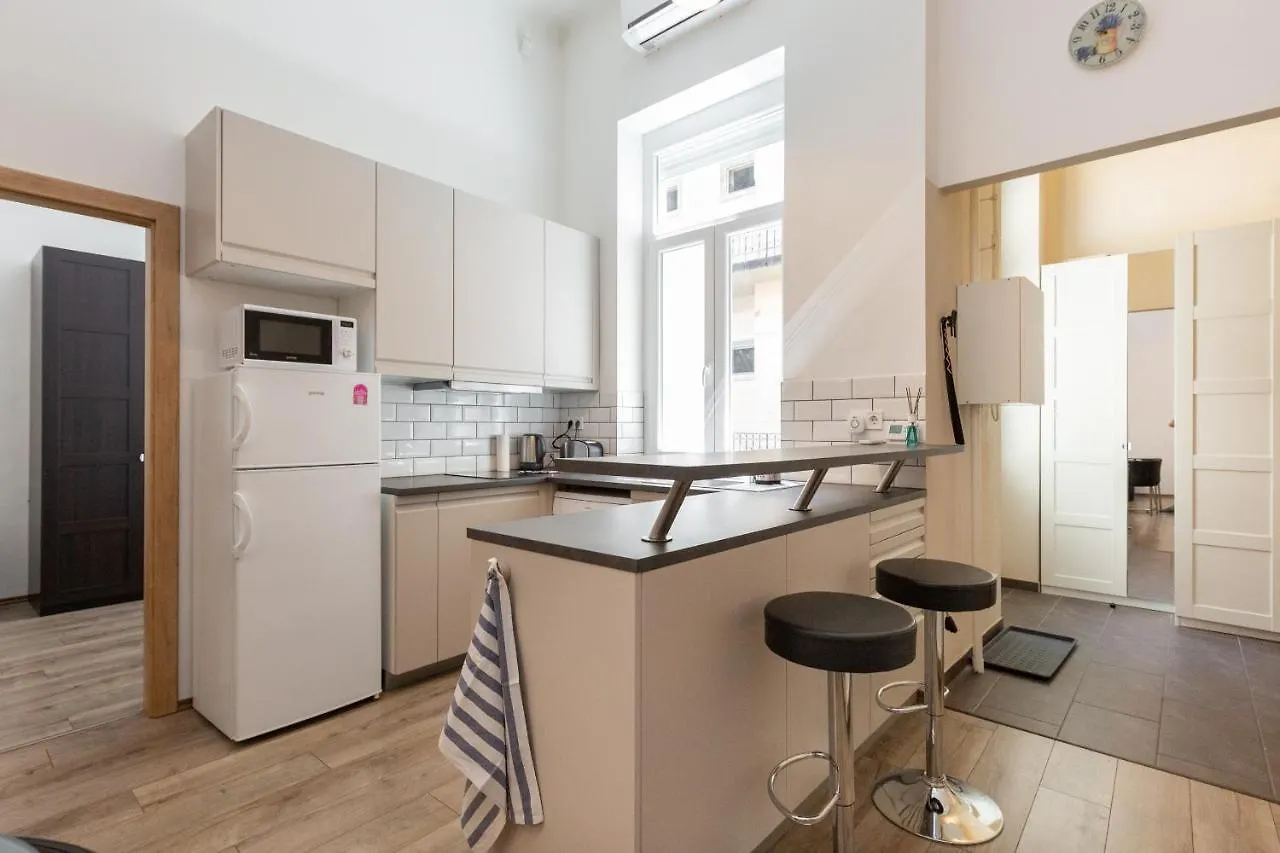 D78 Dohany Apartment Budapesta 0*,  Ungaria